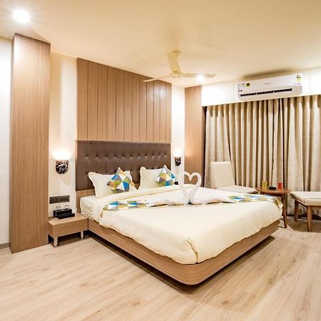 Hotel Nexus 拉杰果德 外观 照片