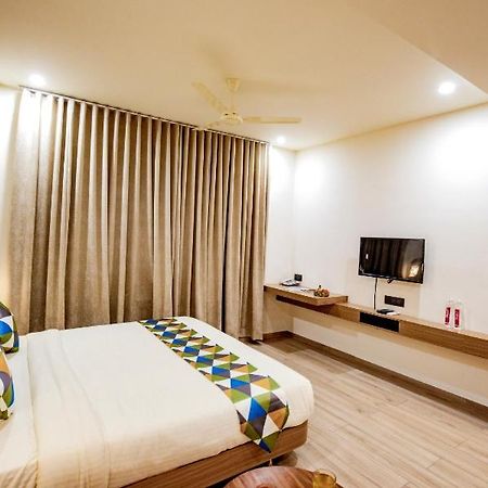 Hotel Nexus 拉杰果德 外观 照片