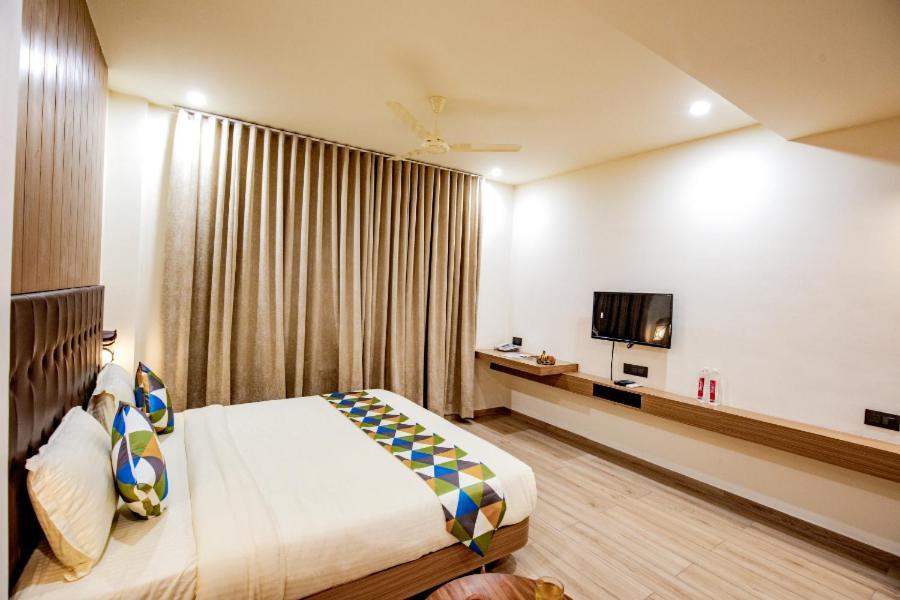 Hotel Nexus 拉杰果德 外观 照片