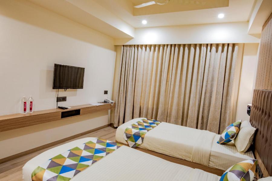 Hotel Nexus 拉杰果德 外观 照片