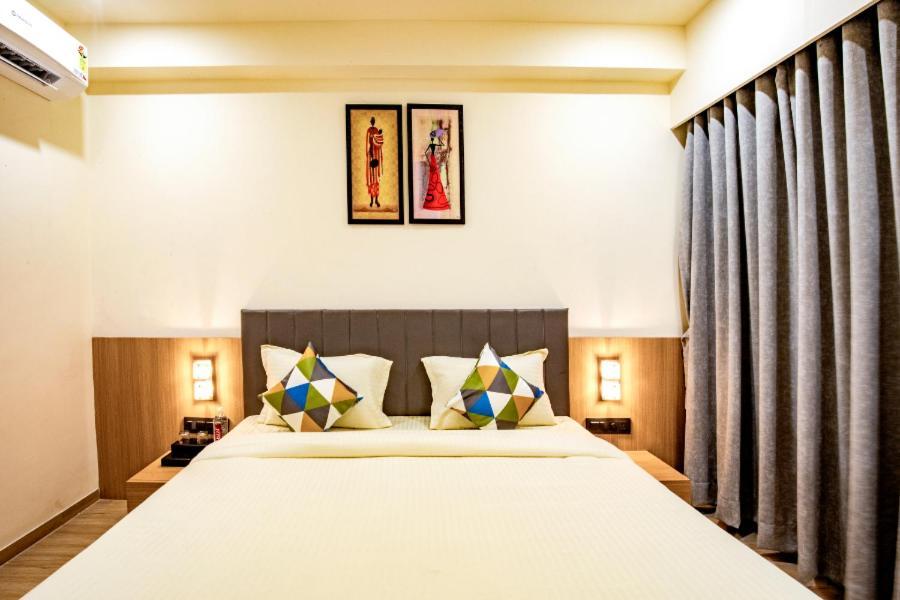 Hotel Nexus 拉杰果德 外观 照片